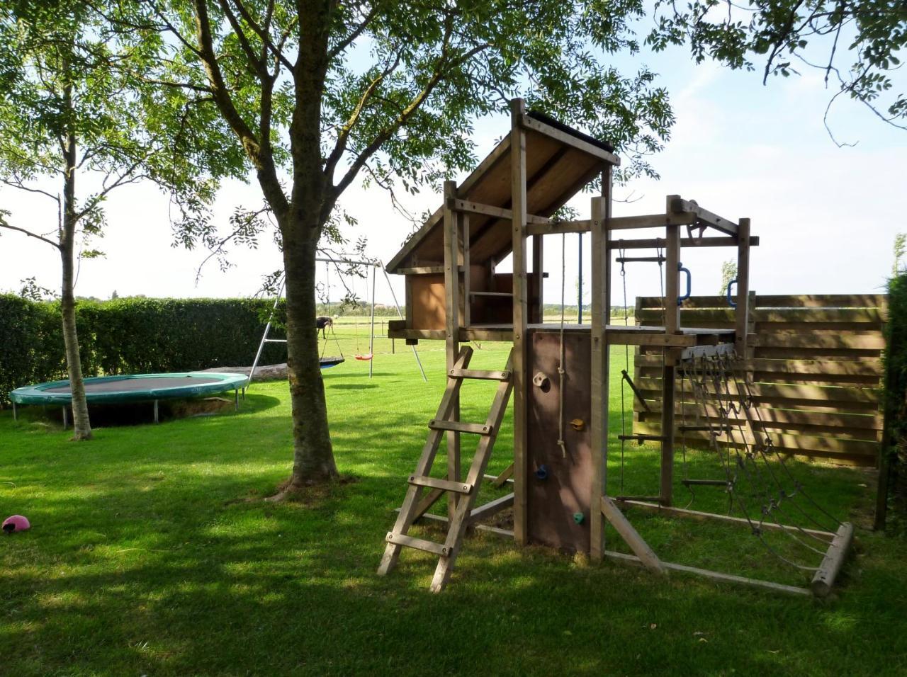 Landelijk Gelegen Vakantiebungalow Ok19 โอชต์คาเปลเล ภายนอก รูปภาพ